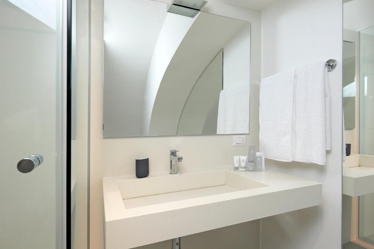 B&Bari, Via Cairoli, Le Case Di Aurelia Guesthouse Экстерьер фото